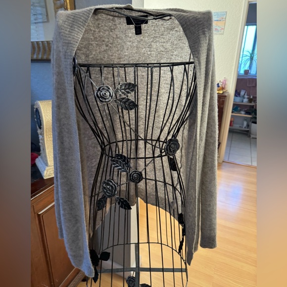 Charter Club Gray Luxury Cashmere cardigan - Picture 1 of 7
